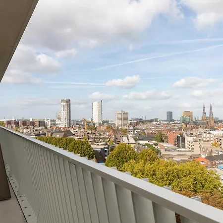 Cornelis Paradise Aparthotel