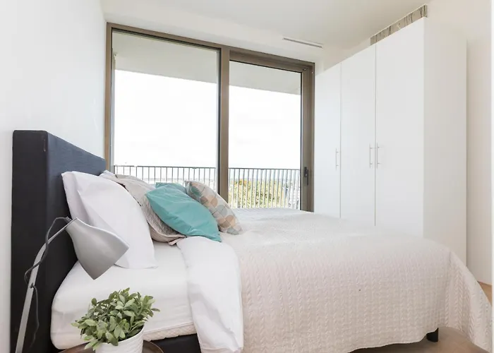 Cornelis Paradise * Eindhoven